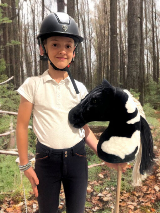 Hobbyhorse Razzle par LeMieux - Featured en Forêt