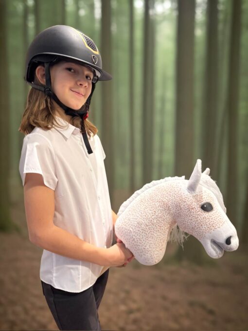 Hobbyhorse Fleabitten Grey par HHLover - Taille M - Featured en Foret