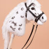 Hobbyhorse blanc tacheté MyHH taille M avec crinière blanche